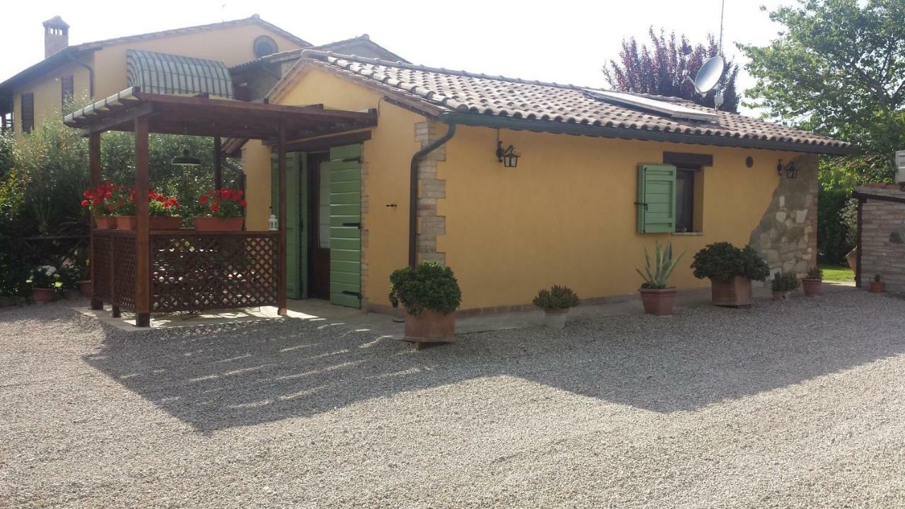 Casa La Quiete Villa Torgiano Exteriör bild